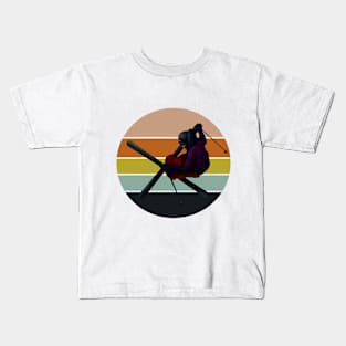 Vintage Retro Ski jumper with Skis Kids T-Shirt